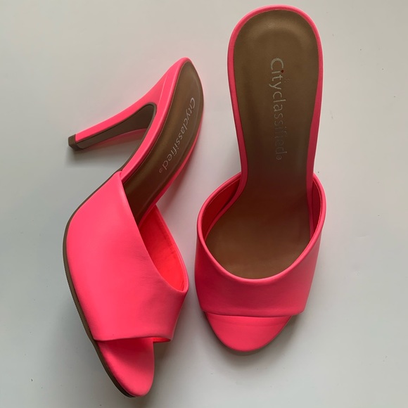 🎀 Neon Barbie pink slide sandals ladies high heels open toe.💞💋 - Picture 5 of 5